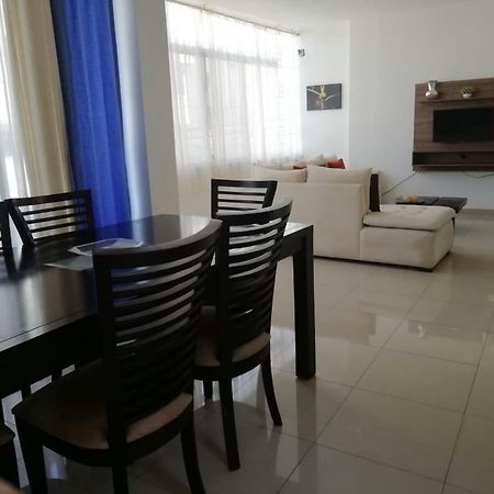 Departamento En El Centro De Manta Apartment Exterior photo