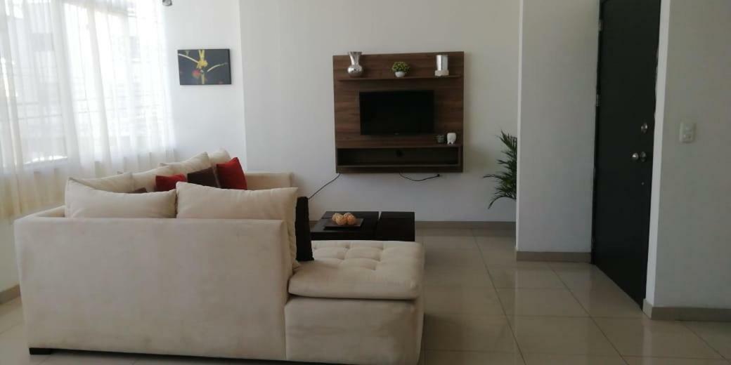 Departamento En El Centro De Manta Apartment Exterior photo